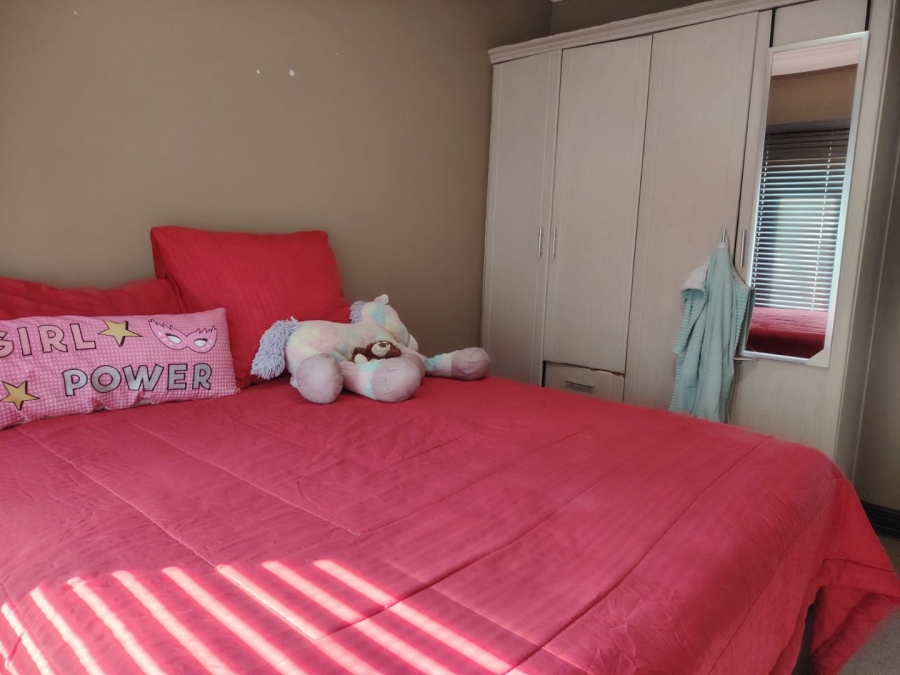 3 Bedroom Property for Sale in Pentagon Park Free State